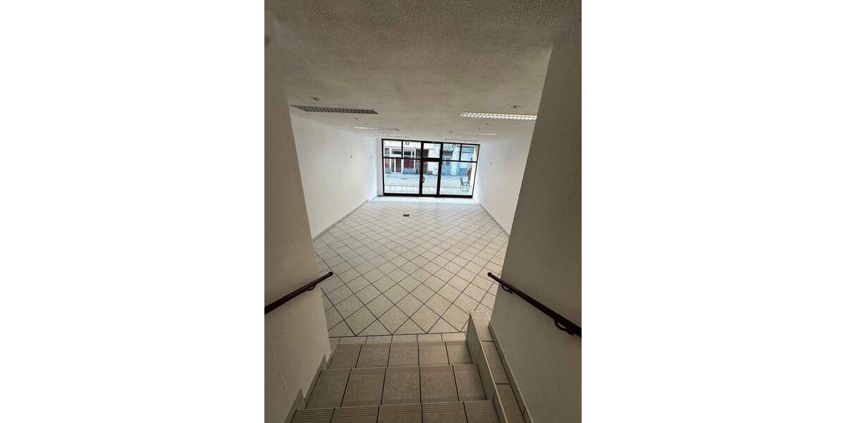 Gewerbeobjekt Weißenfels - 2 Zimmer, 700&euro; | Angebot:25670788