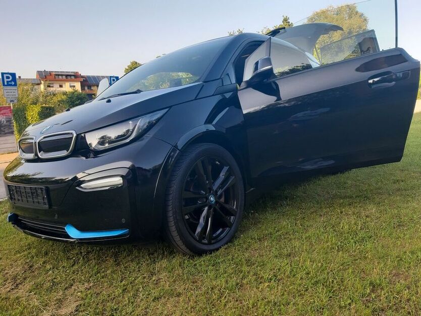i3