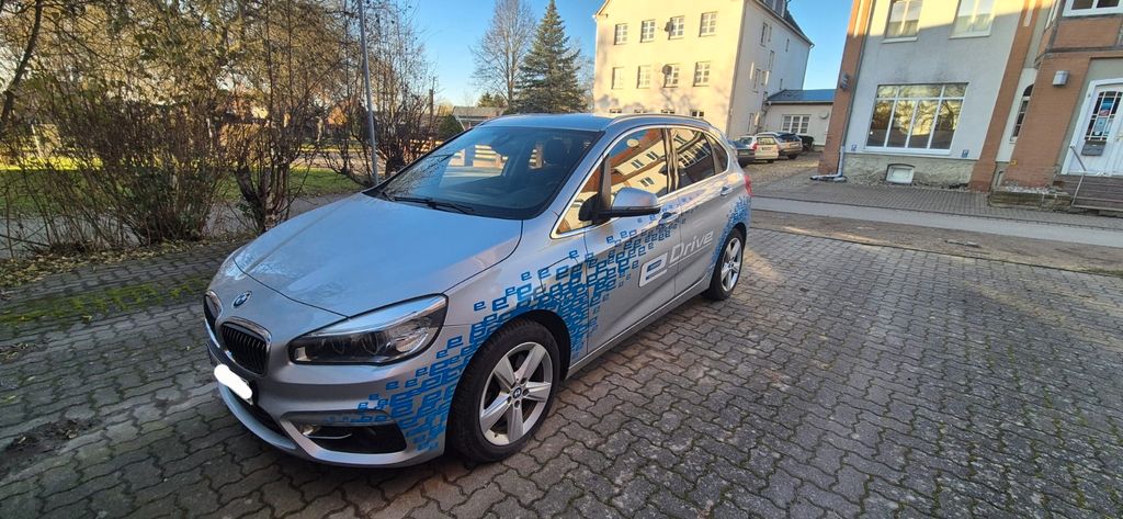 BMW 225 Active Tourer 124.000 km 12.750 &euro; Alt Meteln 19069