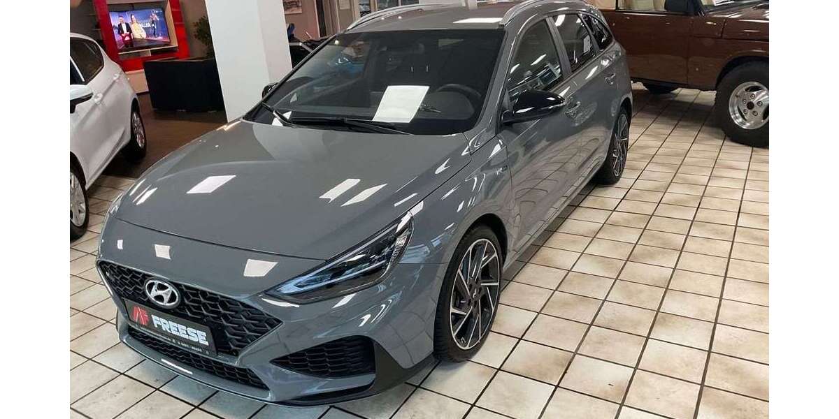 Hyundai i30 11.013 km 23.490 &euro; Heide 25746