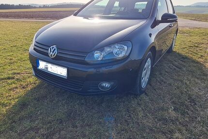 VW Golf 234.000 km 3.360 &euro; Blumberg - Riedöschingen 78176