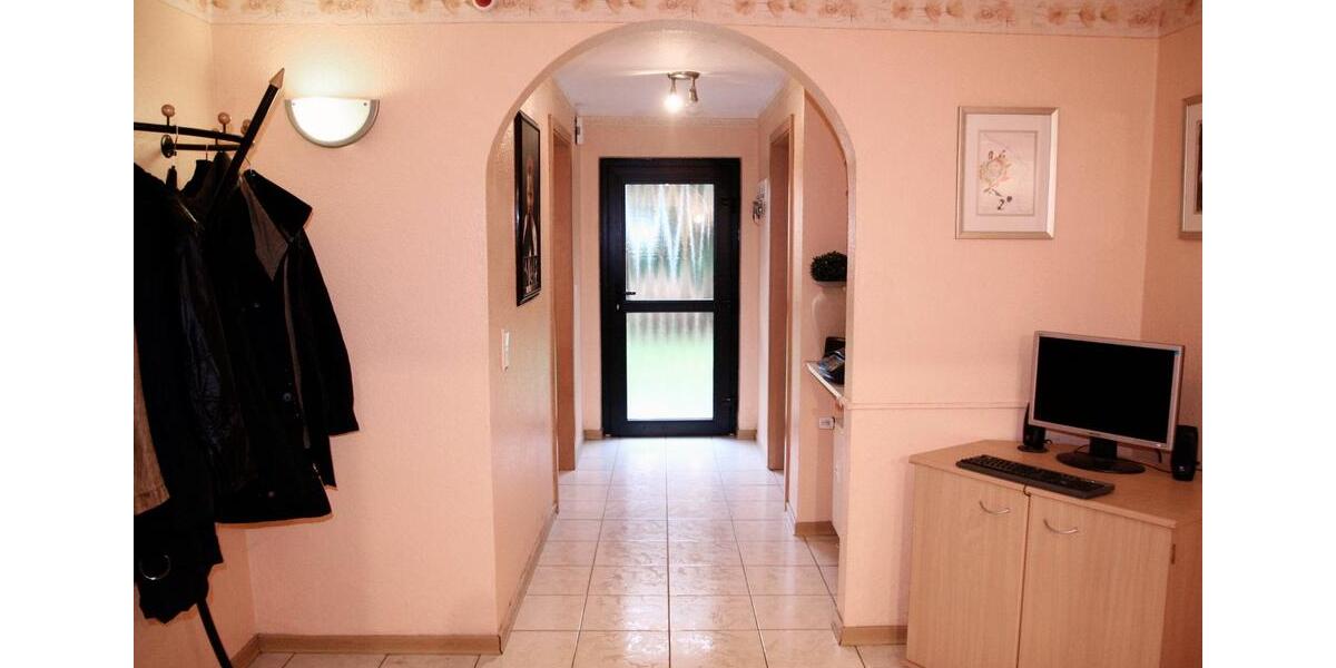 Mehrfamilienhaus, Wohnhaus Lemgo - 8 Zimmer, 215 m&sup2;, 449.000&euro; | Angebot:26722195
