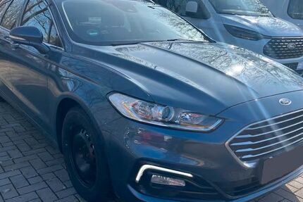 Ford Mondeo 147.150 km 11.990 &euro; Geesthacht 21502