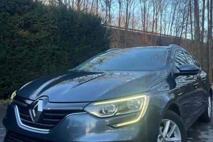 Renault Megane 93.000 km 8.499 &euro; Arnsberg 59755