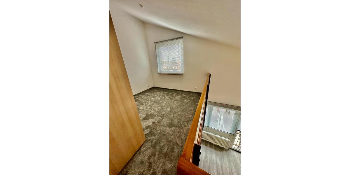 Dachgeschoßwohnung Braunschweig - 1.5 Zimmer, 64 m&sup2;, 620&euro; | Angebot:25365313