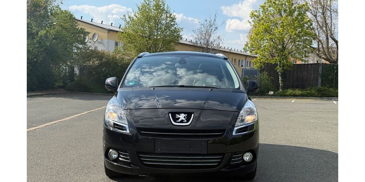 Peugeot 5008 116.000 km 4.299 &euro; Fürth 90763