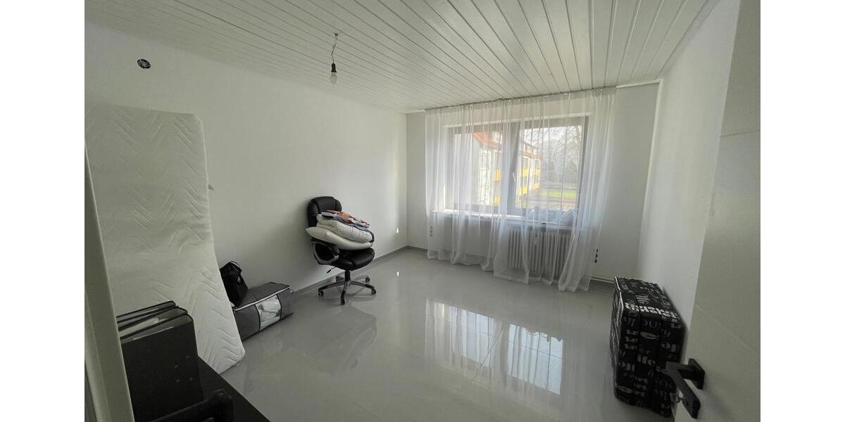 Maisonettenwohnung Bremen Osterholz - 4 Zimmer, 140 m&sup2;, 1.500&euro; | Angebot:25568236