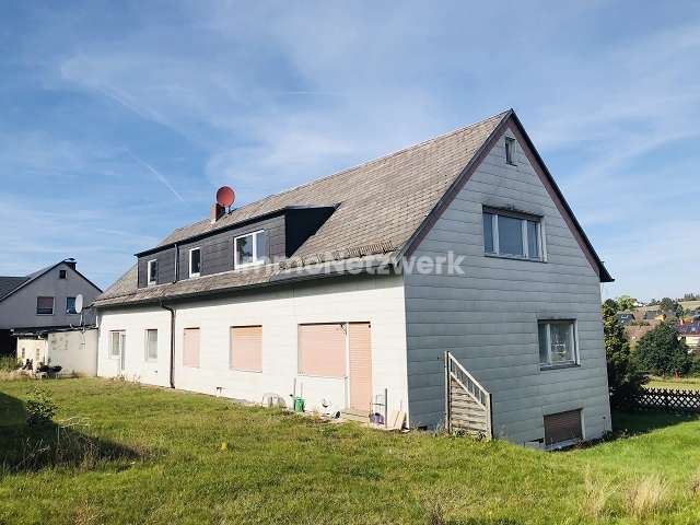 Haus zum Kaufen in Döhlau Tauperlitz 185.000 € 290 m²