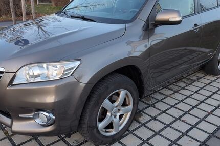 Toyota RAV 4 173.670 km 10.300 &euro; Niederau 01689