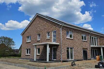 Wohnung zum Mieten in Pansdorf 1.250 € 78 m²