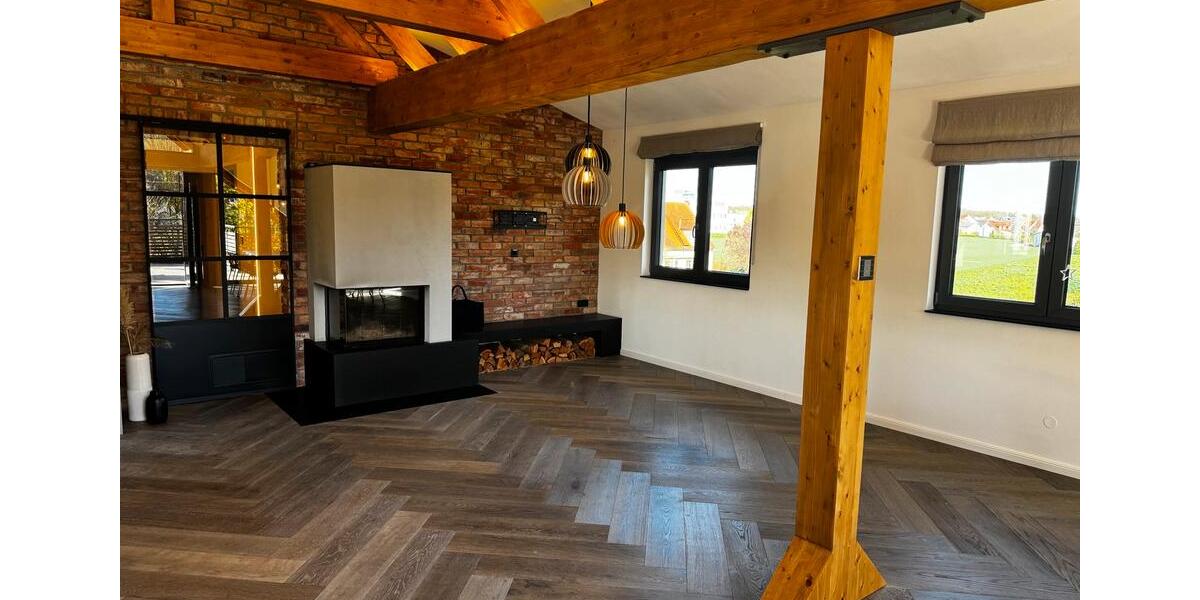 Dachgeschoßwohnung Stegaurach - 5 Zimmer, 180 m&sup2;, 2.300&euro; | Angebot:26288325