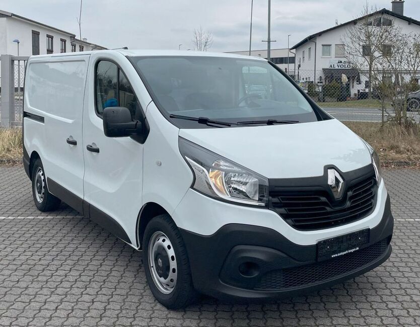 Renault Trafic 94.000 km 11.980 € Langen 63225