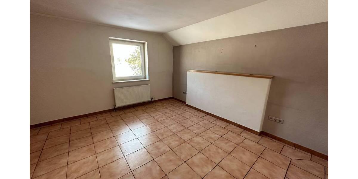 Etagenwohnung Wörth an der Donau Wörth - 4 Zimmer, 114 m&sup2;, 285.000&euro; | Angebot:25851530