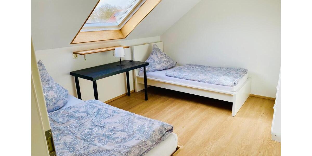 Dachgeschoßwohnung Laupheim - 1 Zimmer, 18 m&sup2;, 500&euro; | Angebot:26248977
