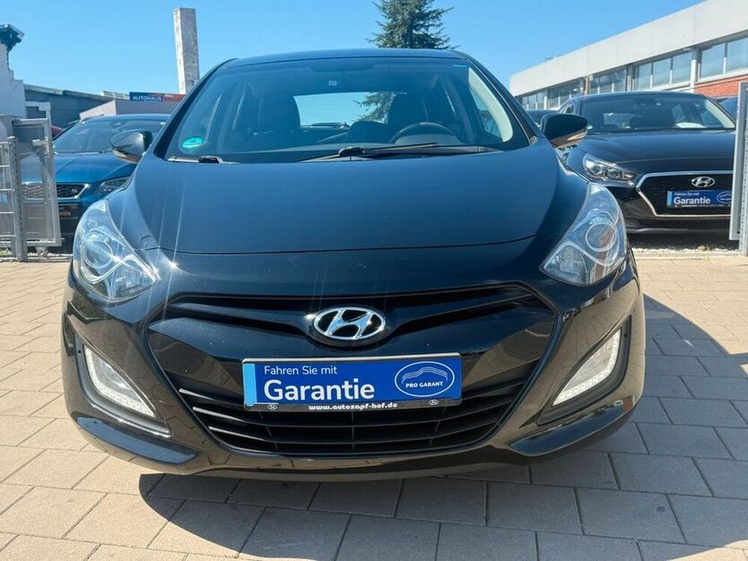 i30