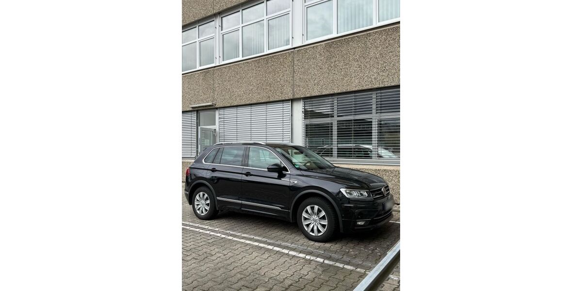 VW Tiguan 87.000 km 24.100 &euro; Offenbach 63069