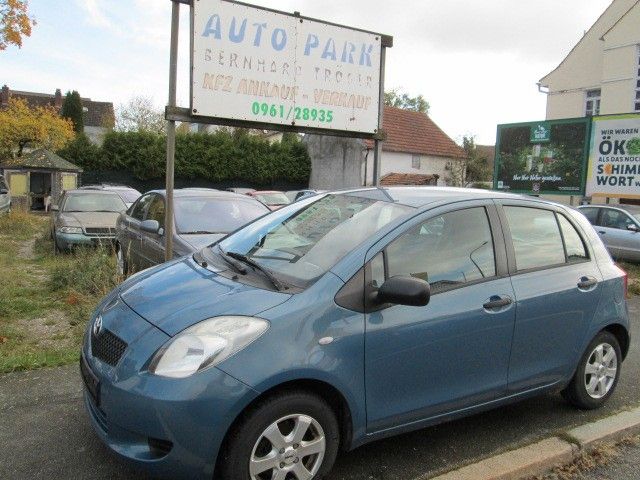 Toyota Yaris 238.000 km 2.200 &euro; Weiden 92637