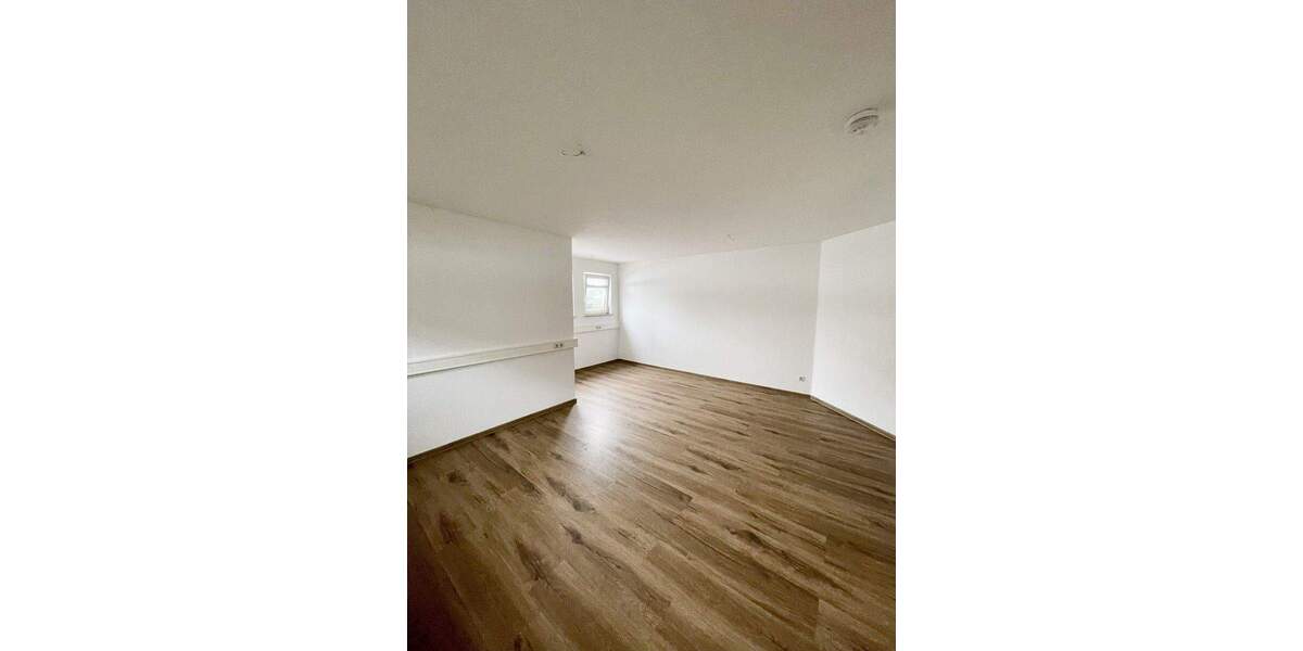 Gewerbeobjekt Dresden Gohlis - 3 Zimmer, 249.000&euro; | Angebot:25278669