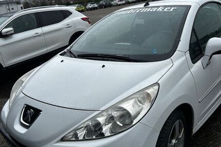 Peugeot 207 102.000 km 4.200 &euro; Jettingen-Scheppach 89343