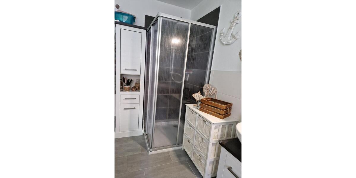 große 4-Zimmer-Wohnung mit Balkon, HWR und Gäste-WC in Suhl 4 zimmer