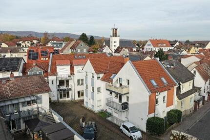 Gemütliche 4 Zimmer DG Wohnung Oberursel-Oberstedten von Privat 4 zimmer