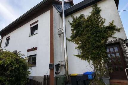 Haus Lebach - 6 Zimmer, 180 m&sup2;, 139.000&euro; | Angebot:27166618