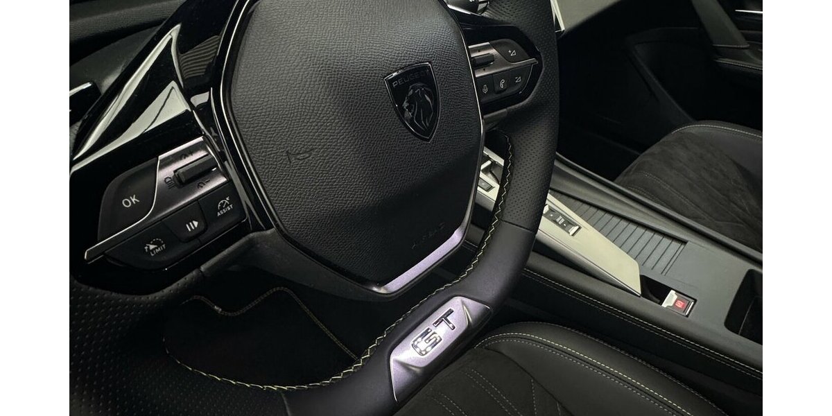 Peugeot 408 GT 130 PureTech EAT8 1.Hand 360° Kamera 21.400 km 24.250 &euro; Lich 35423