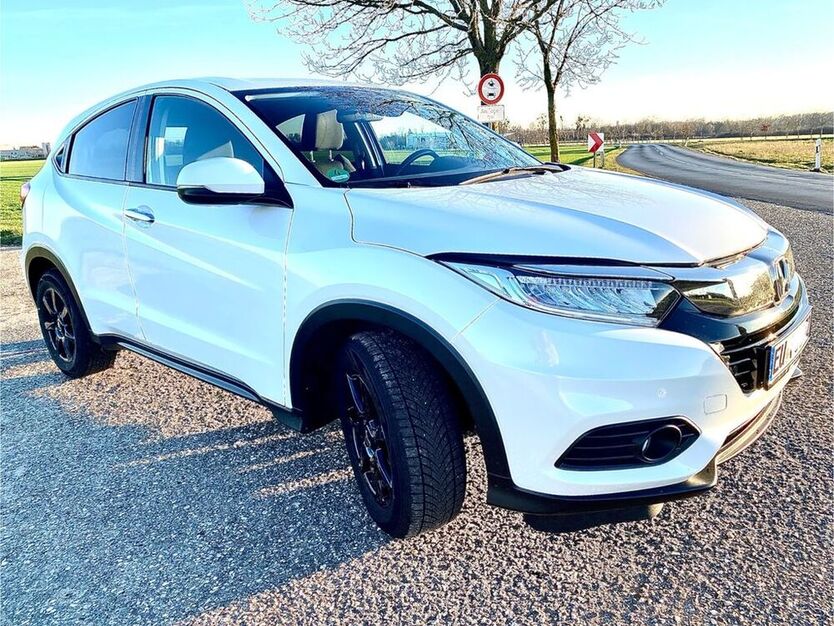 HR-V