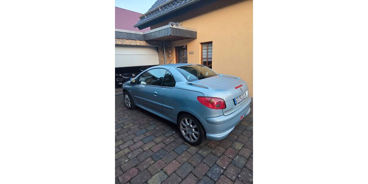 Peugeot 206 199.000 km 2.400 &euro; Stukenbrock 33758