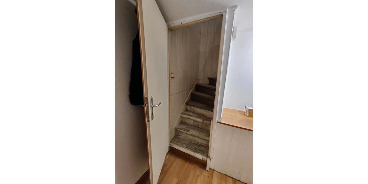 Einliegerwohnung im Dachgeschoss in Gummersbach zu vermieten! 2 zimmer