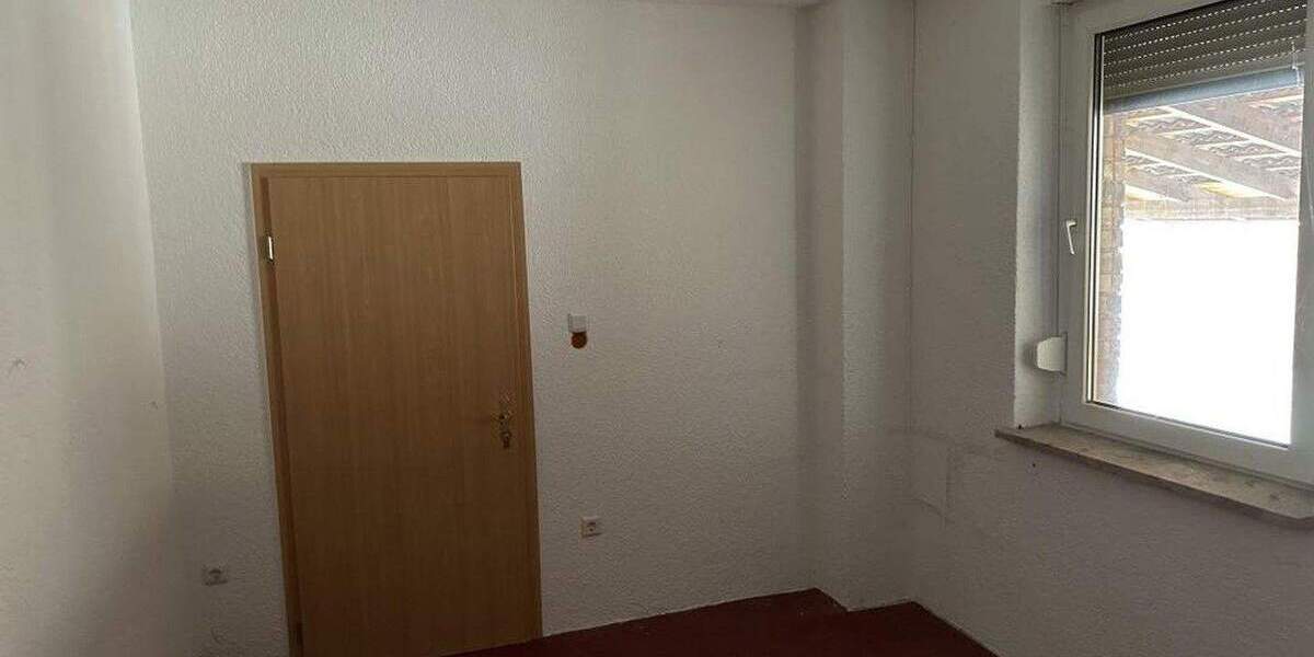 Mehrfamilienhaus, Wohnhaus Röblingen am See Röblingen am See - 1 Zimmer, 220 m&sup2;, 260.000&euro; | Angebot:25820146