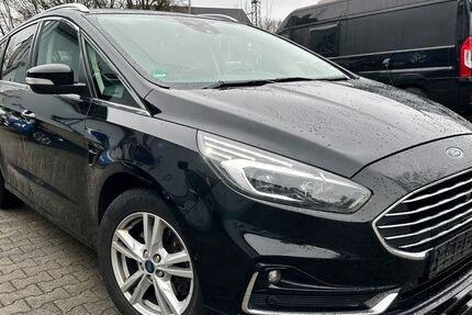 Ford S-Max 200.000 km 13.900 € Mülheim 45481