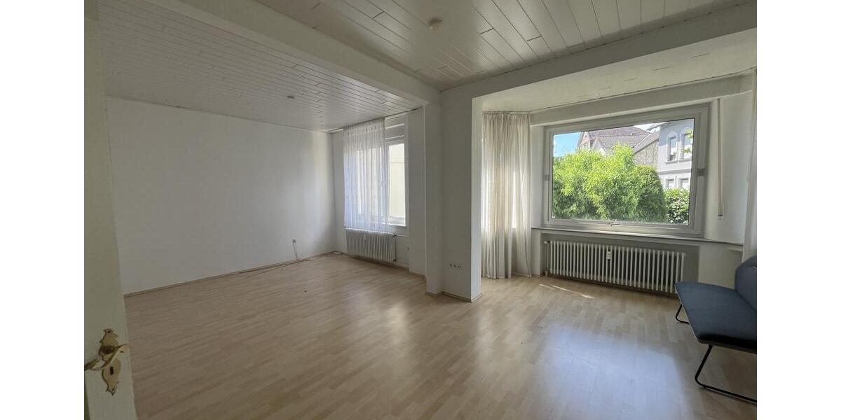 Erdgeschoßwohnung Bad Salzuflen - 3 Zimmer, 115 m&sup2;, 865&euro; | Angebot:26368668