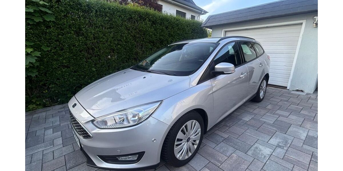 Ford Focus 108.400 km 6.950 &euro; Chemnitz 09125