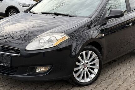 Fiat Bravo 288.000 km 1.698 € Rüsselsheim 65428