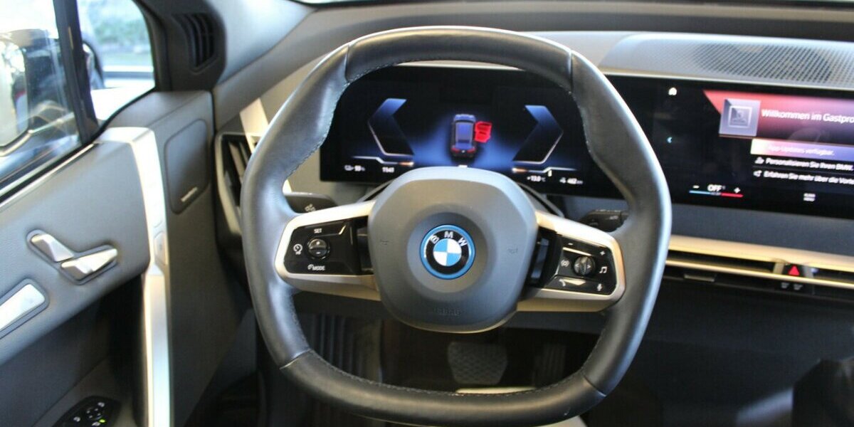 BMW iX xDrive50 35.740 km 54.980 &euro; Euskirchen 53881