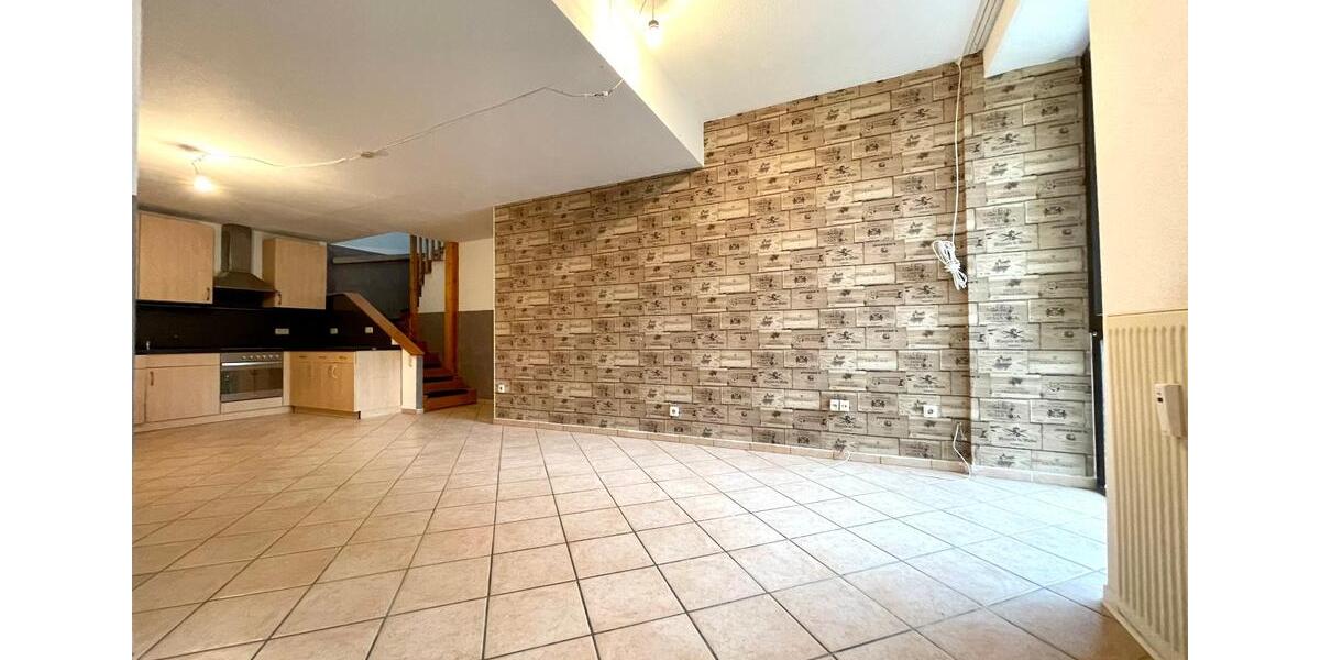 Reihenhaus, 3 Zi., Terrasse, Balkon, Gartennutzung, frei 3 zimmer