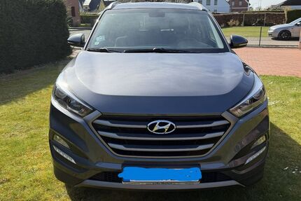 Hyundai TUCSON 108.000 km 12.200 &euro; Minden 32423