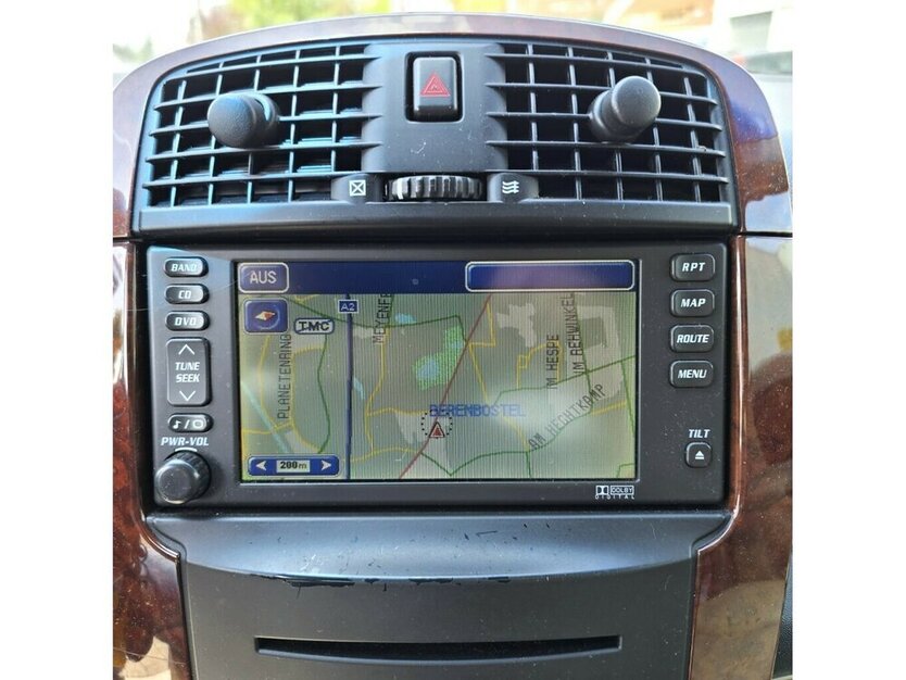 SRX 4X4 V8 Luxury PANO AT- NAVI XENON LEDER BEIGE