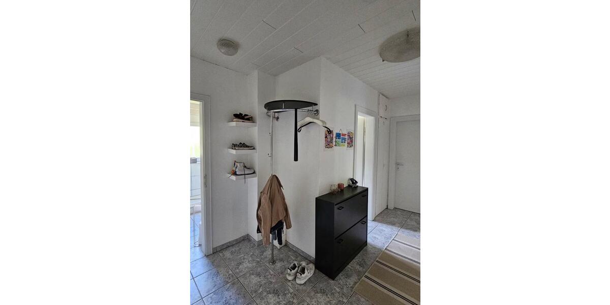 Etagenwohnung Engelskirchen - 1 Zimmer, 15 m&sup2;, 170&euro; | Angebot:25439093