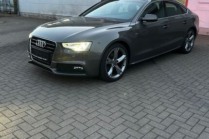Audi A5 131.485 km 12.490 &euro; Breitenworbis 37339