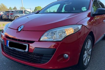 Renault Megane 156.000 km 1.999 &euro; Lahr 77933