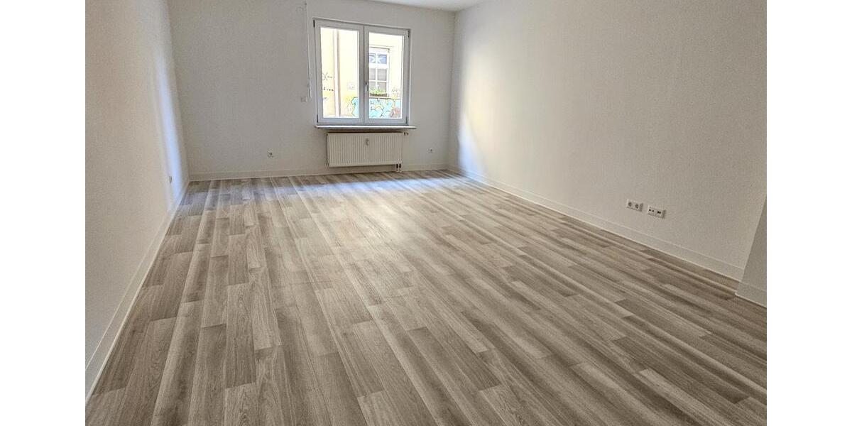 Erdgeschoßwohnung Halle (Saale) Am Wasserturm/Thaerviertel - 1 Zimmer, 45 m&sup2;, 357&euro; | Angebot:23817010