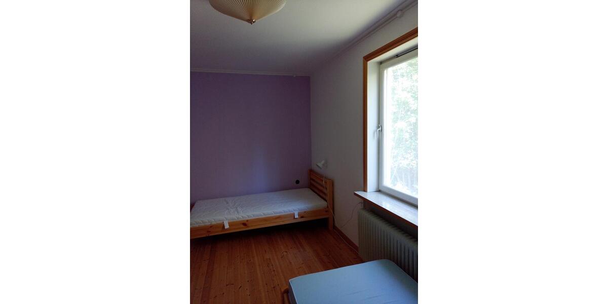 Einfamilienhaus Spremberg - 4 Zimmer, 220 m&sup2;, 85.000&euro; | Angebot:27416000
