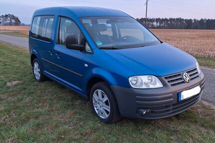 VW Caddy 180.000 km 2.200 &euro; Hillerse 38543
