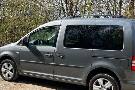 VW Caddy 115.000 km 6.000 &euro; Siegen 57074