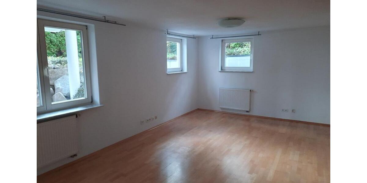 Etagenwohnung Herrenberg - 1 Zimmer, 40 m&sup2;, 420&euro; | Angebot:26396762