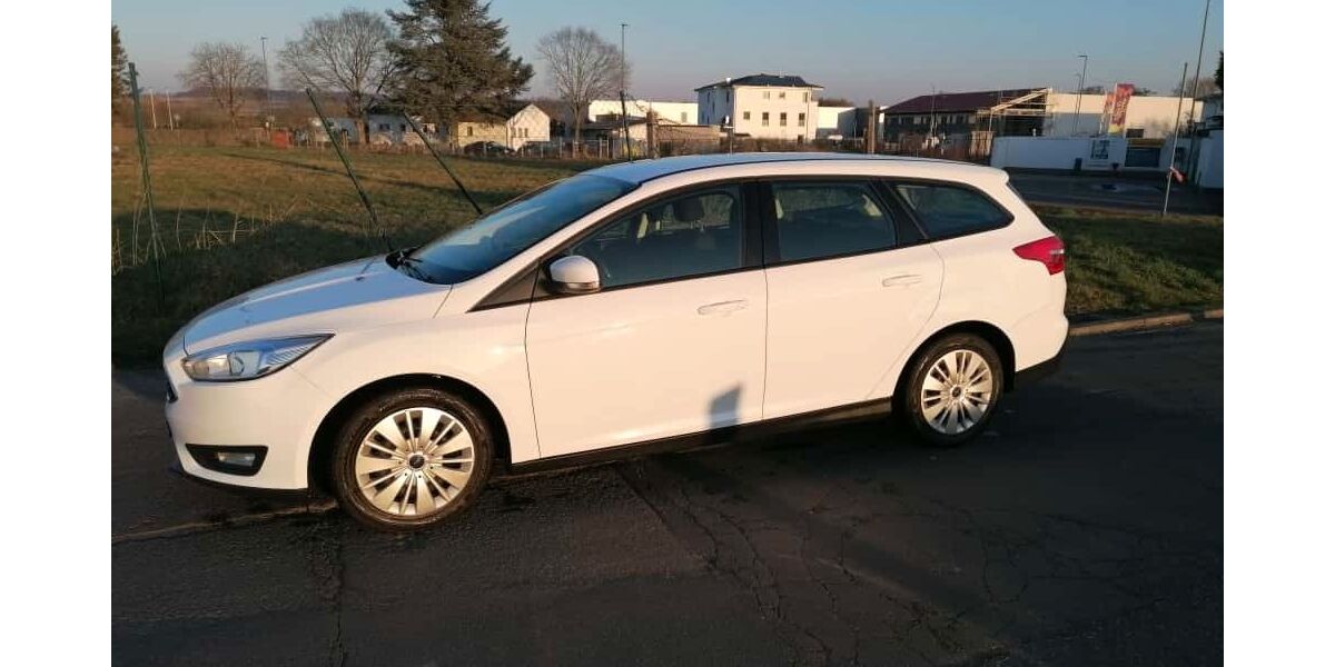 Ford Focus 180.000 km 7.300 &euro; Oberaula 36280