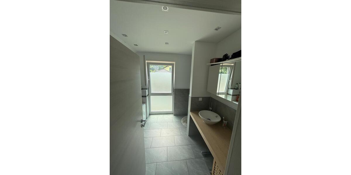 Einfamilienhaus Lohra - 4 Zimmer, 138 m&sup2;, 460.000&euro; | Angebot:26777627