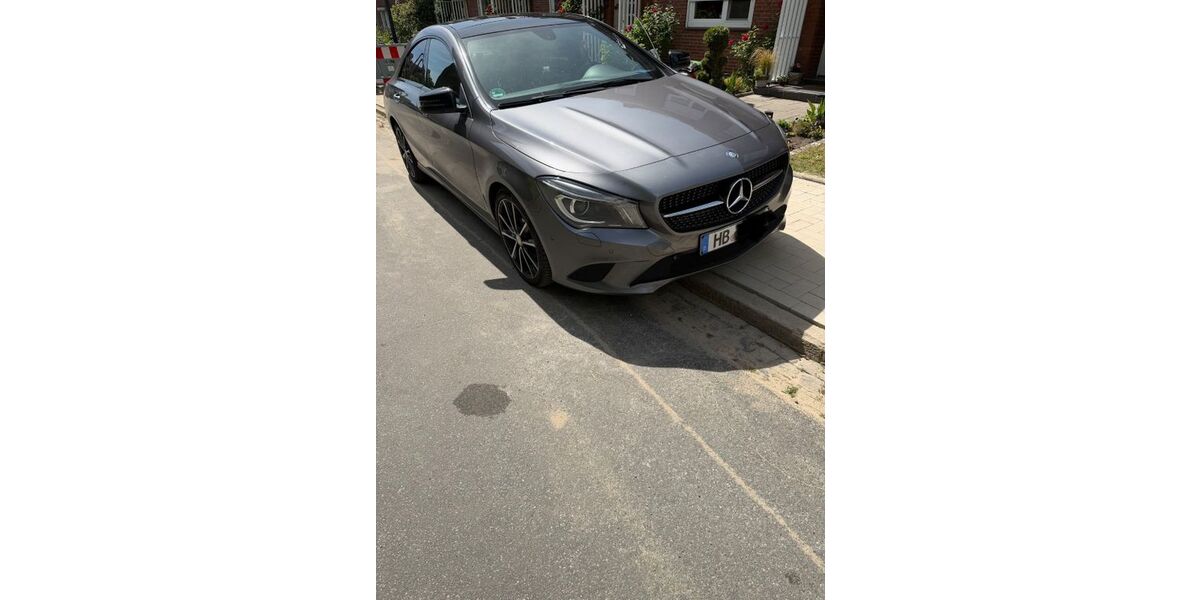 Mercedes-Benz CLA 180 142.000 km 13.300 &euro; Bremen 28217